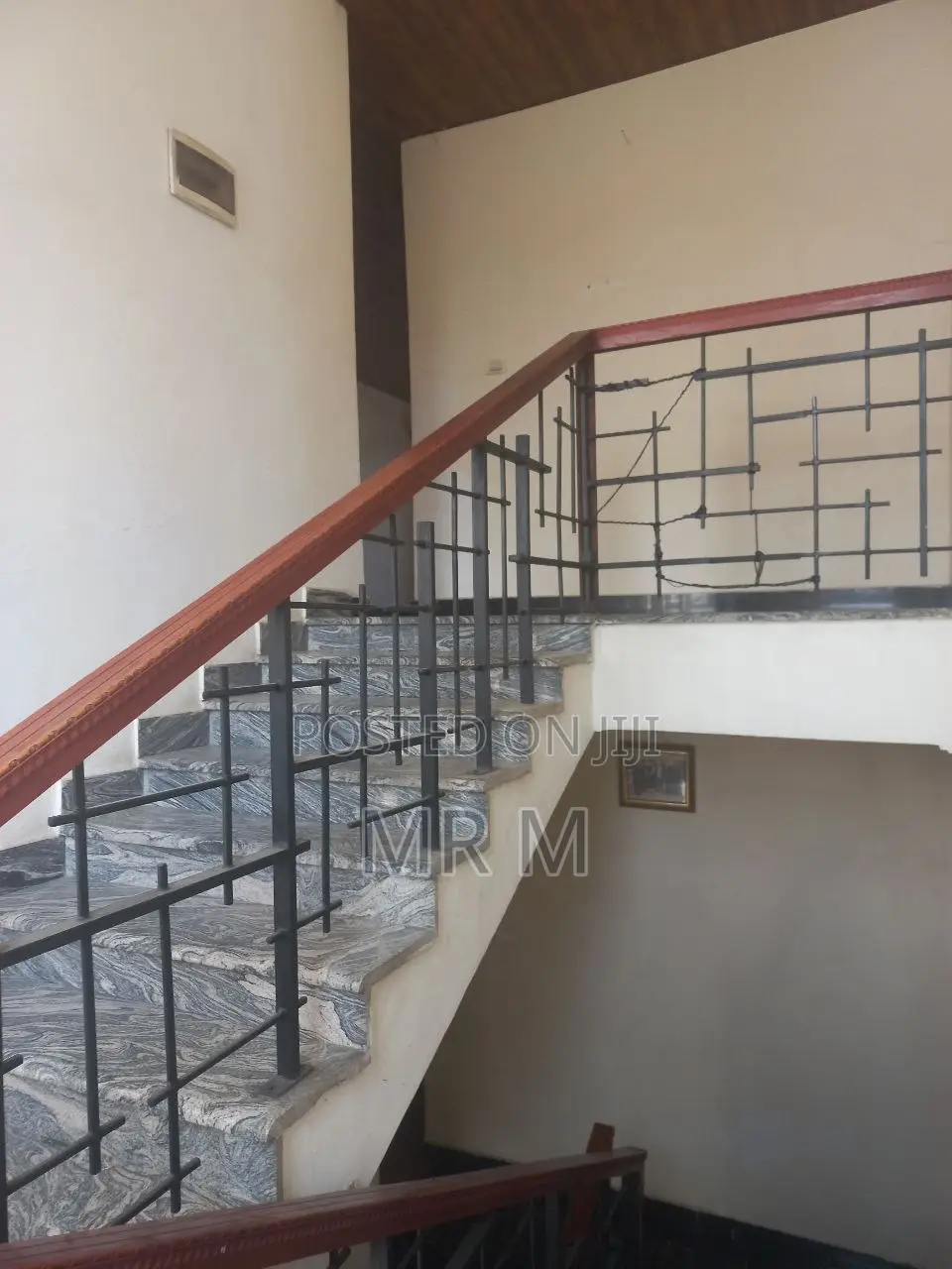5bdrm House in Bole for rent