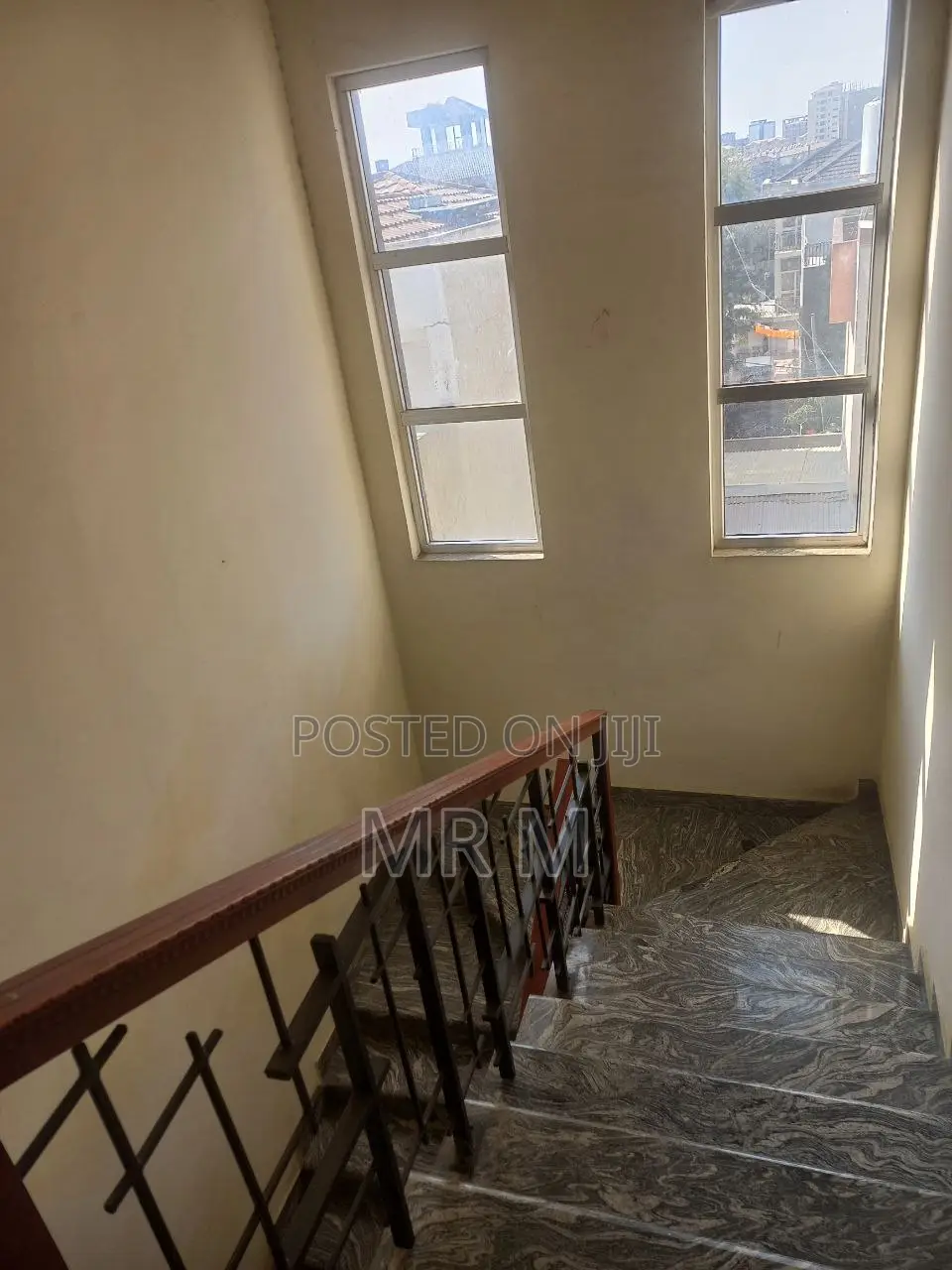 5bdrm House in Bole for rent