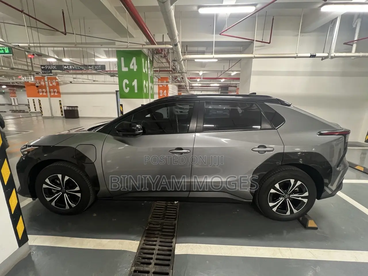 New Toyota bZ4X 71.4 kWh AWD 2023 Gray