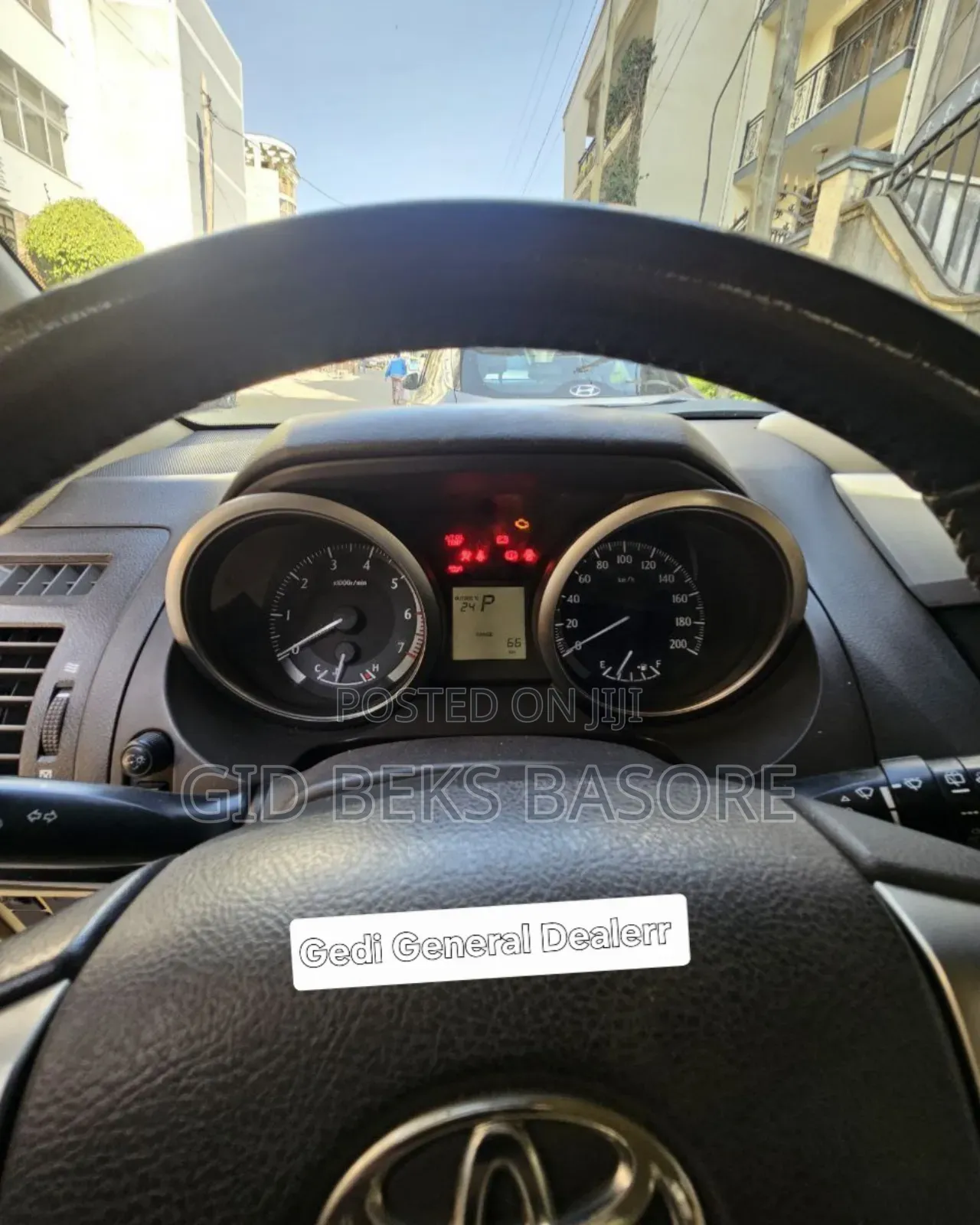 Toyota Land Cruiser Prado 2015 White