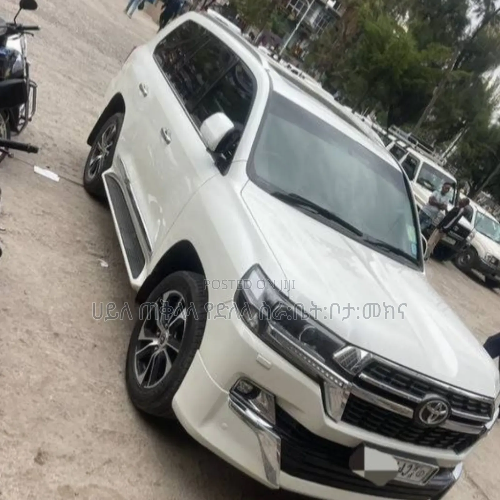 Toyota Land Cruiser 2021 Off white