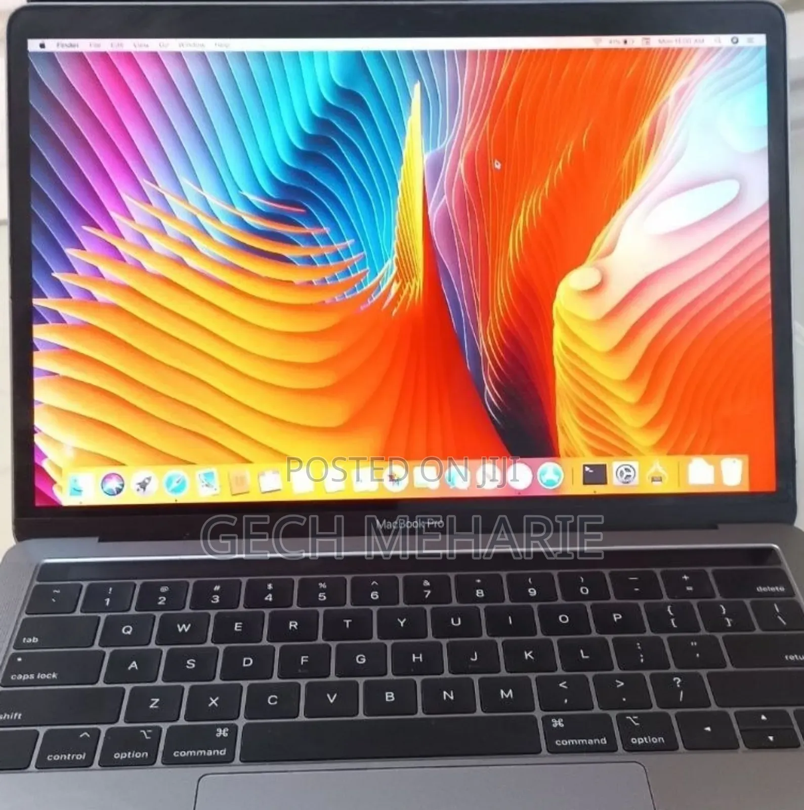 New Laptop Apple MacBook Pro 2018 16GB Intel Core I7 SSD 512GB