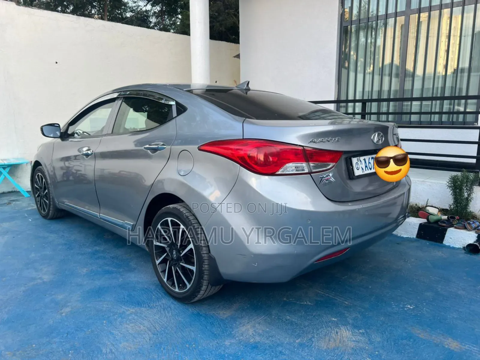 Hyundai Avante 2012 Silver