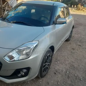 Suzuki Swift 2022 Teal