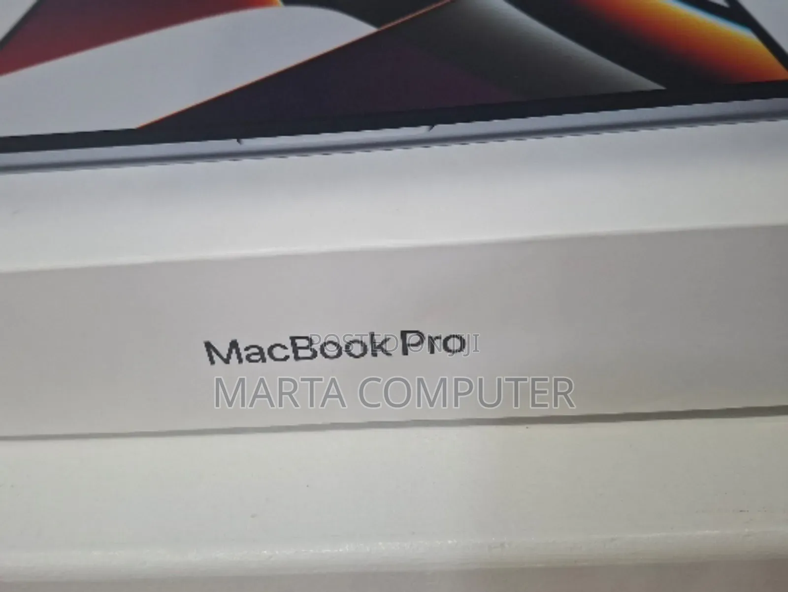 New Laptop Apple MacBook Pro 2021 M1 32GB Apple M1 Max SSD 1T
