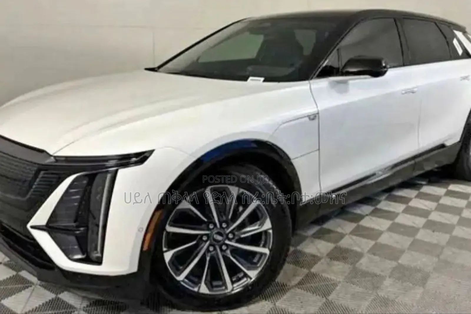 Cadillac Lyriq 2024 Ivory