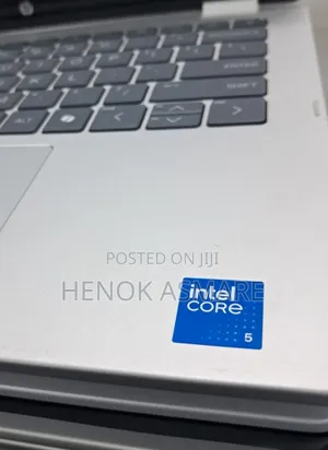 New Laptop HP OmniBook 5 14" 8GB Intel Core 5 SSD 512GB