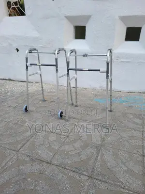 Walker -Portable Medical Walker籍血height Can Be Adjusted From 76to 95cm