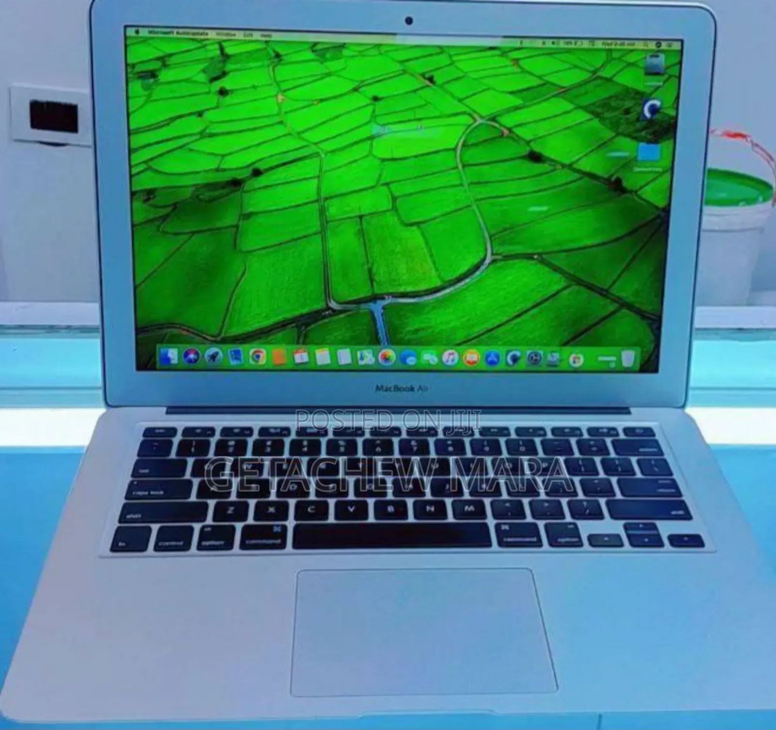 New Laptop Apple MacBook 2014 4GB Intel Core I5 SSD 256GB