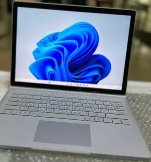 New Laptop Microsoft Surface 16GB Intel Core I7 SSD 256GB