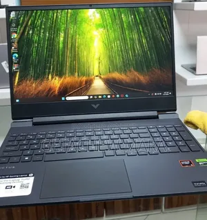 New Laptop HP Victus 15 8GB AMD Ryzen 5 SSD 512GB