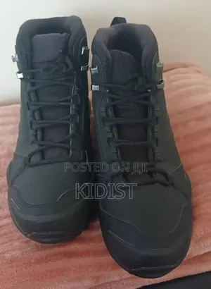 Adidas Men Shoes 42 or 43 Size