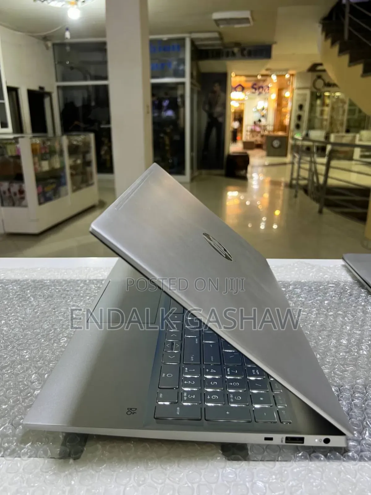 New Laptop HP Pavilion 15 16GB Intel Core I7 SSD 512GB