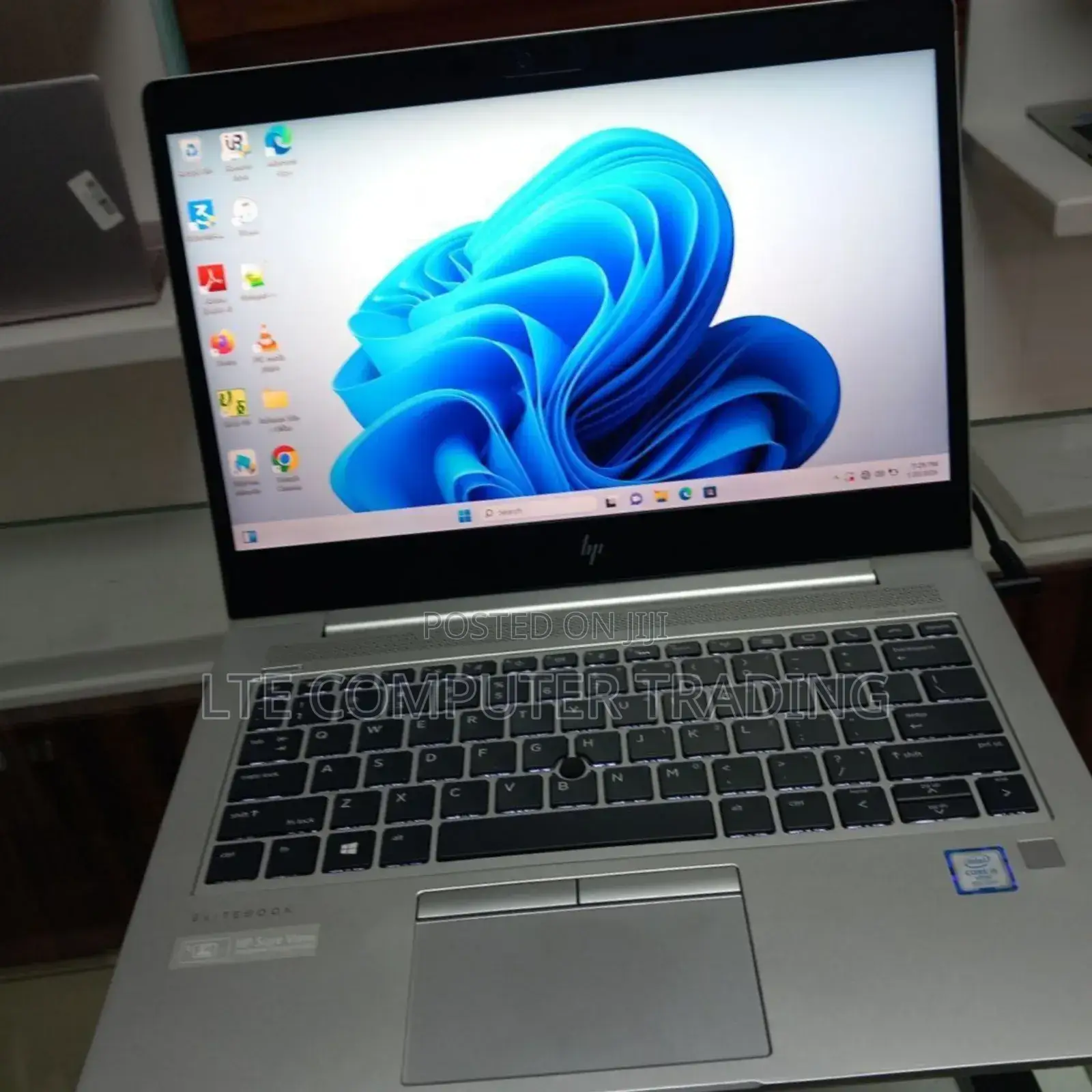 New Laptop HP EliteBook 840 16GB Intel Core i5 SSD 512GB