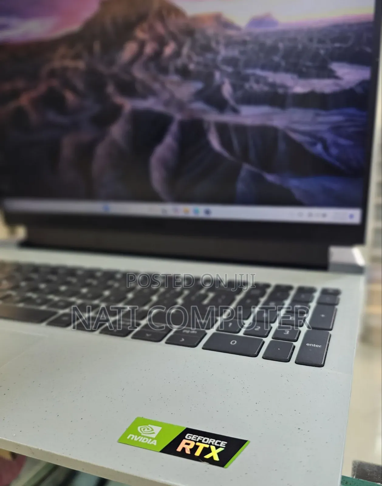 New Laptop Dell G15 5511 16GB Intel Core I7 SSD 512GB