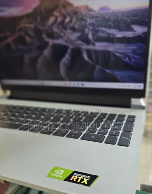 New Laptop Dell G15 5511 16GB Intel Core I7 SSD 512GB