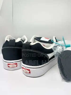 Vans Knu Skool Shoes | Black Original