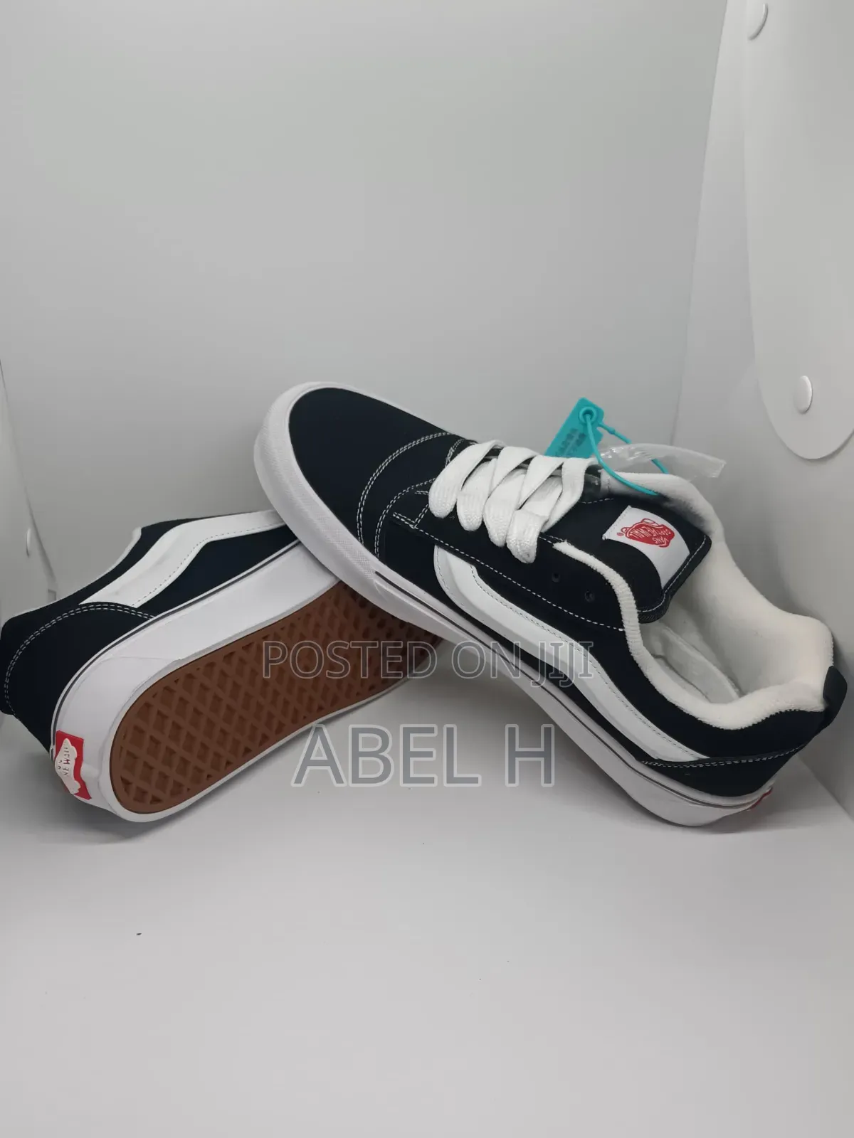 Vans Knu Skool Shoes | Black Original