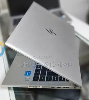 New Laptop HP EliteBook 840 G8 16GB Intel Core I5 SSD 512GB