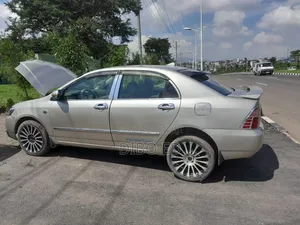 Toyota Corolla 2004 Silver