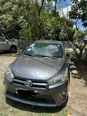 Toyota Yaris 2014 Gray