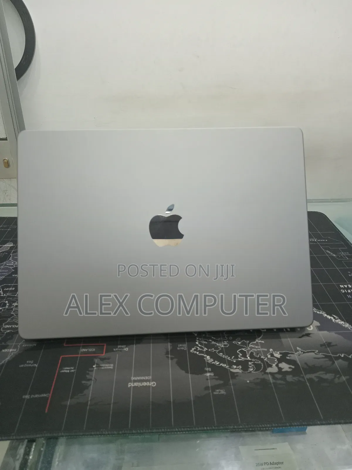 New Laptop Apple MacBook Pro M1 16GB Apple M1 Pro SSD 512GB