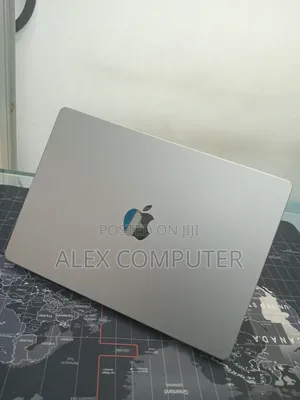 New Laptop Apple MacBook Pro M1 16GB Apple M1 Pro SSD 512GB