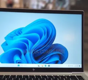 New Laptop HP EliteBook 840 G8 16GB Intel Core I5 SSD 512GB