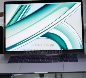 New Laptop Apple MacBook Pro 2017 16GB Intel Core I7 SSD 512GB