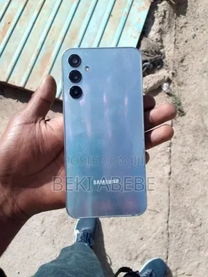 Samsung Galaxy A24 128 GB Gray