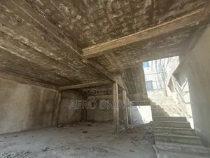 5bdrm House in Alem Bank, Akaky Kaliti for sale