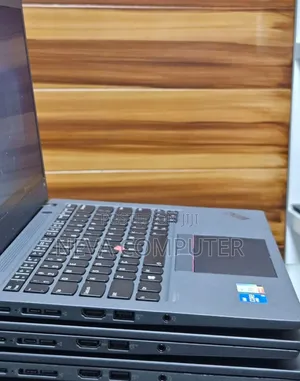 New Laptop Lenovo ThinkPad T14 16GB Intel Core I5 SSD 256GB