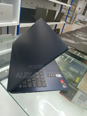 New Laptop Lenovo IdeaPad 1 8GB AMD Ryzen 5 SSD 256GB