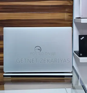 New Laptop Dell XPS 13 16GB Intel Core I7 SSD 512GB