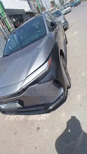 Toyota bZ4X 2024 Gray