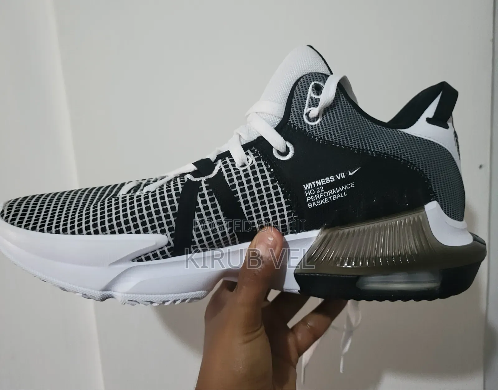 Nike Lebron Witness 7