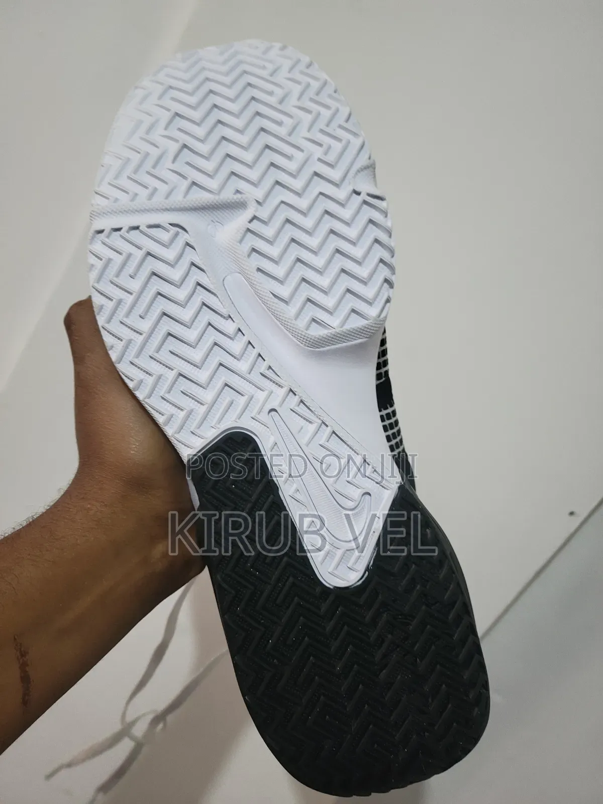 Nike Lebron Witness 7