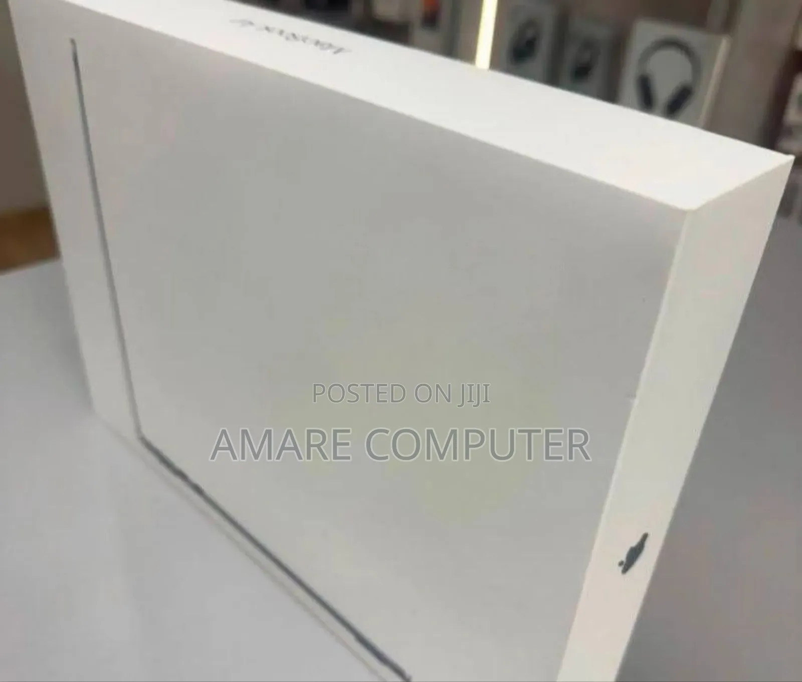 New Laptop Apple MacBook 16GB Apple M5 SSD 1T