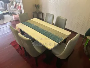 ምርጥ የምግብ ጠረጴዛ ከ 6 ወንበሮች ጋር (Dining Table With 6 Chairs)