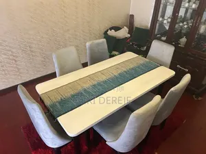 ምርጥ የምግብ ጠረጴዛ ከ 6 ወንበሮች ጋር (Dining Table With 6 Chairs)