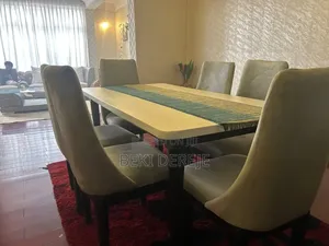 ምርጥ የምግብ ጠረጴዛ ከ 6 ወንበሮች ጋር (Dining Table With 6 Chairs)