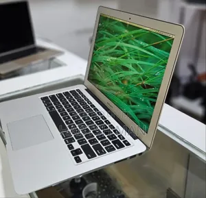 New Laptop Apple MacBook Air 2015 8GB Intel Core I5 SSD 256GB