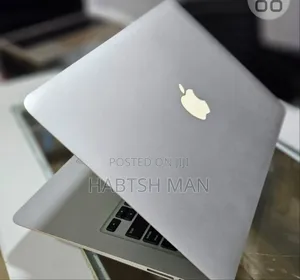 New Laptop Apple MacBook Air 2015 8GB Intel Core I5 SSD 256GB