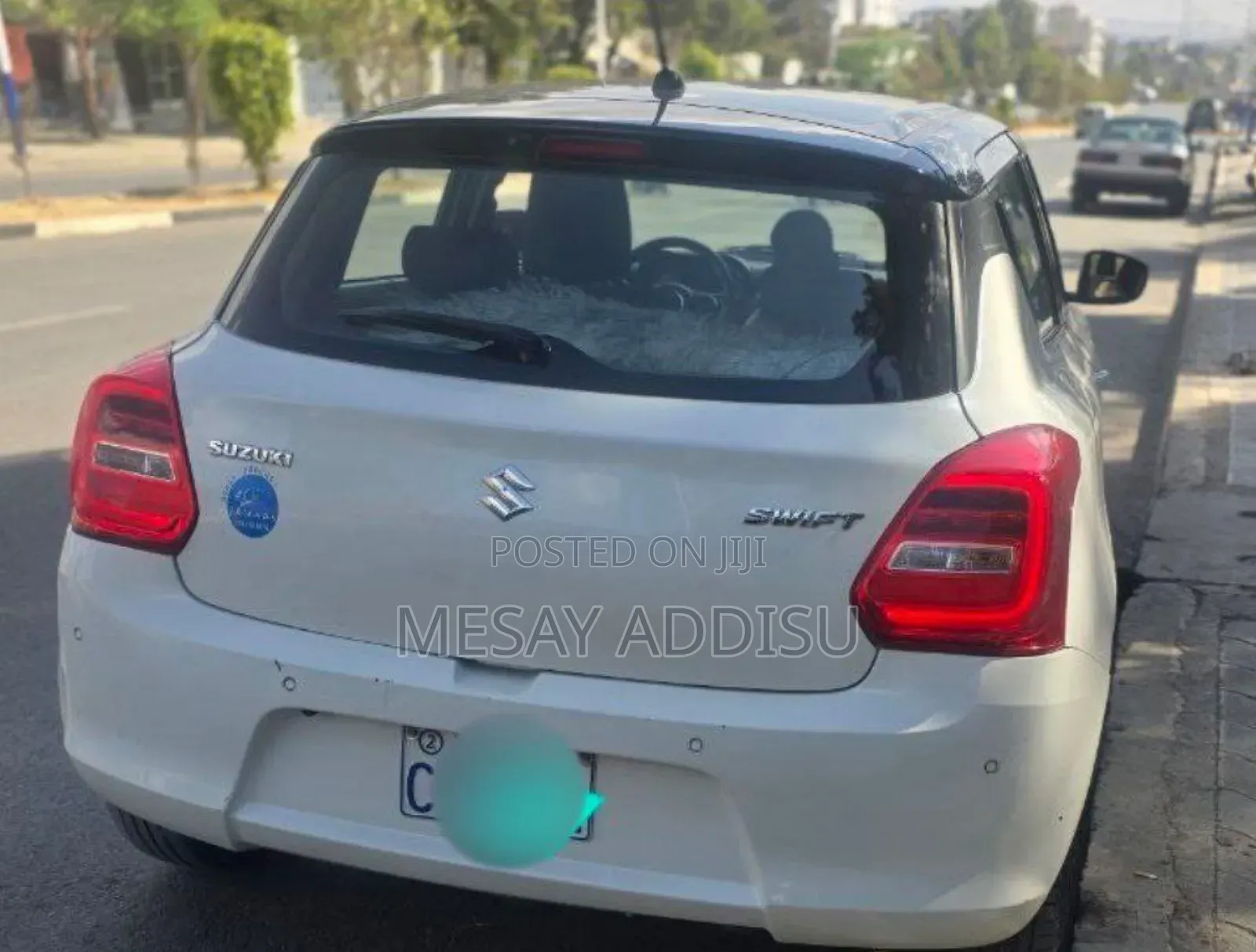 Suzuki Swift 2022 White