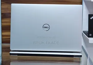 New Laptop Dell XPS 13 18GB Intel Core I7 SSD 60GB
