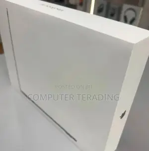 New Laptop Apple MacBook Air 2025 M4 13-Inch 16GB Apple M4 SSD 1T