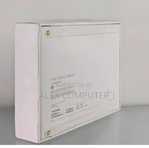 New Laptop Apple MacBook Air 2025 M4 13-Inch 16GB Apple M4 SSD 1T