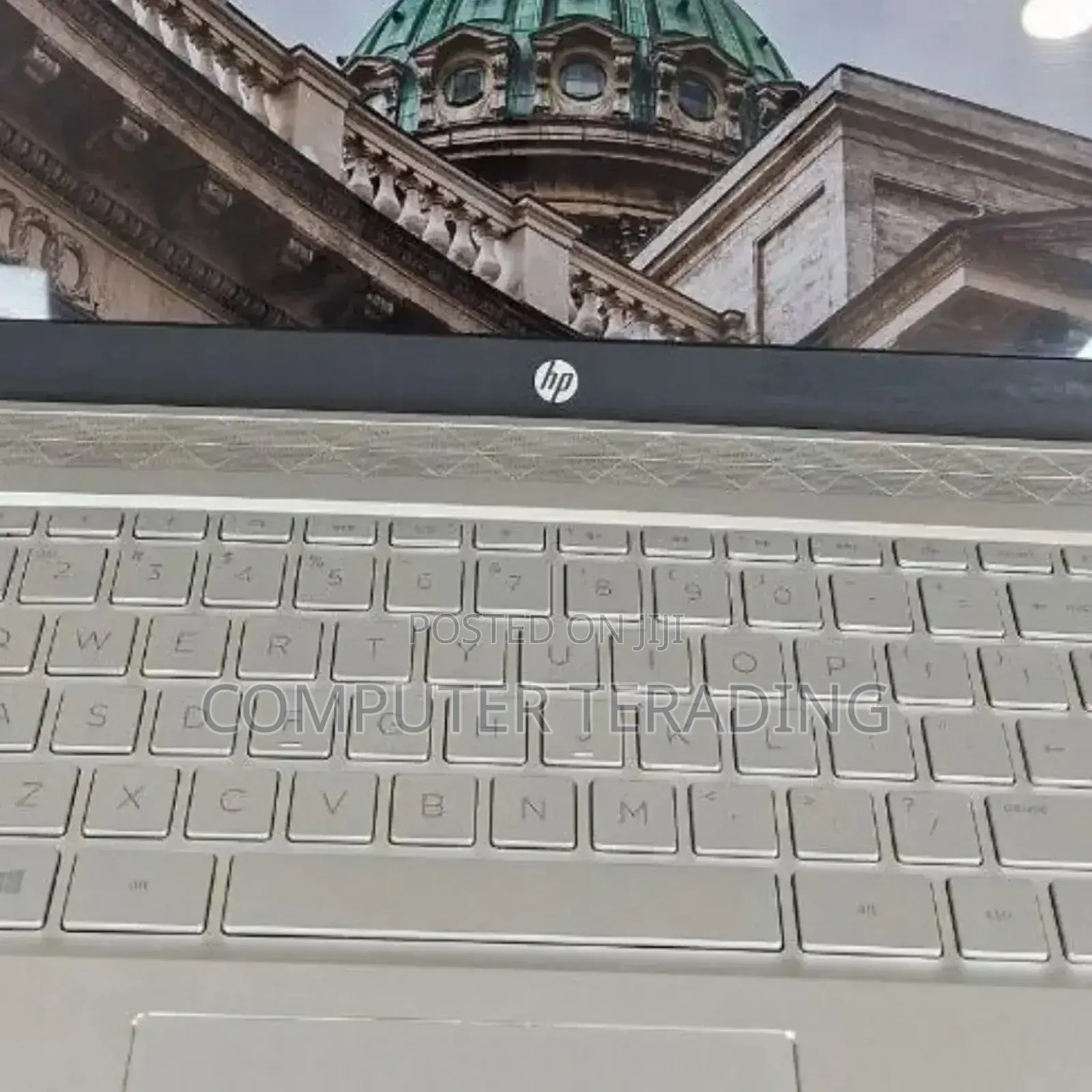 New Laptop HP Pavilion 10 16GB Intel Core i5 SSD 512GB