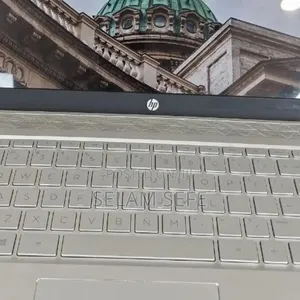 New Laptop HP Pavilion 10 16GB Intel Core i5 SSD 512GB
