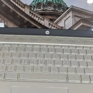 New Laptop HP Pavilion 10 16GB Intel Core i5 SSD 512GB